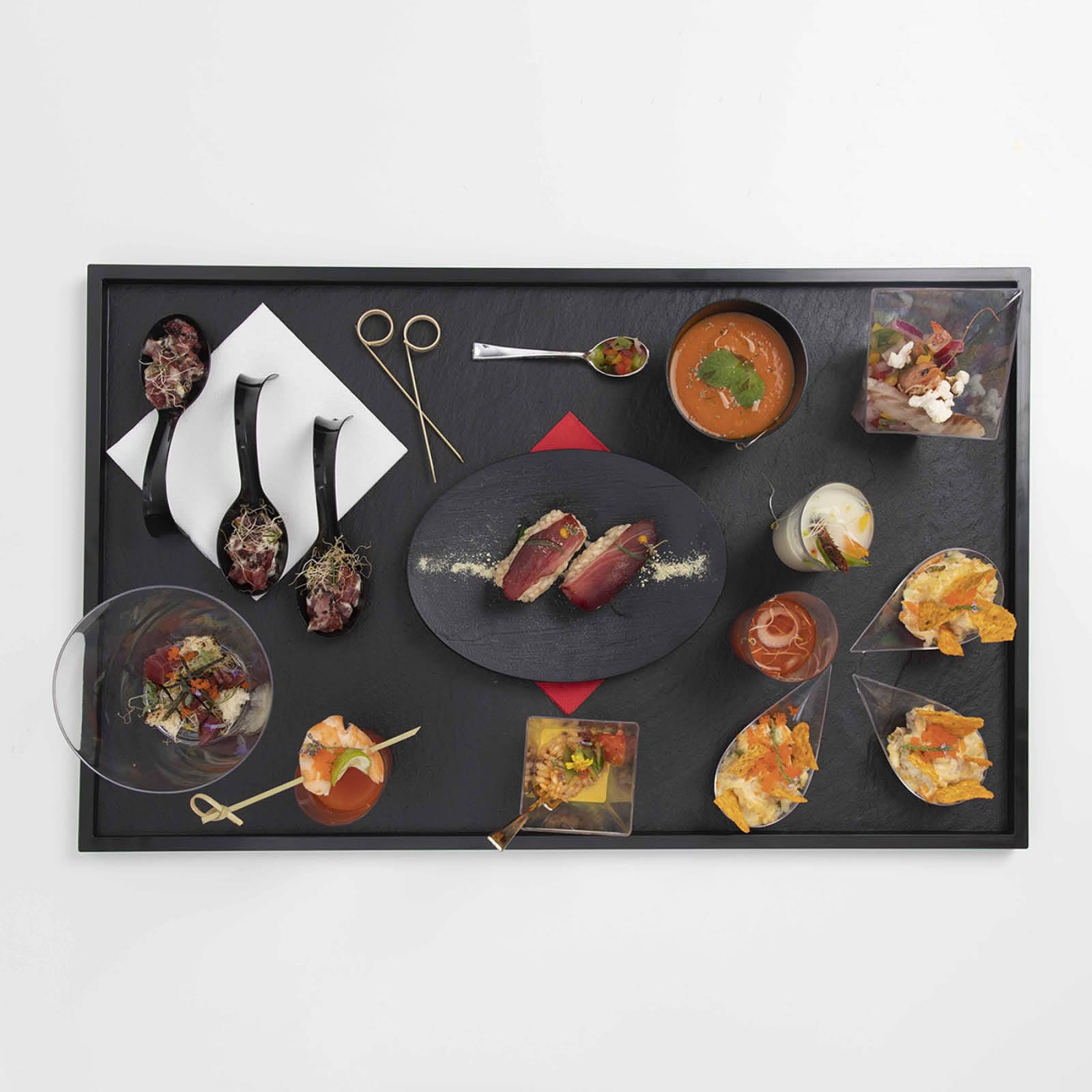 50 unità Cucchiaio Catering a Forma di Lacrima Colore Trasparente - 10,1 x 5 cm - Cucchiaio Catering in Plastica Riciclabile - Ideale per Catering, Eventi, Degustazioni, Food Truck