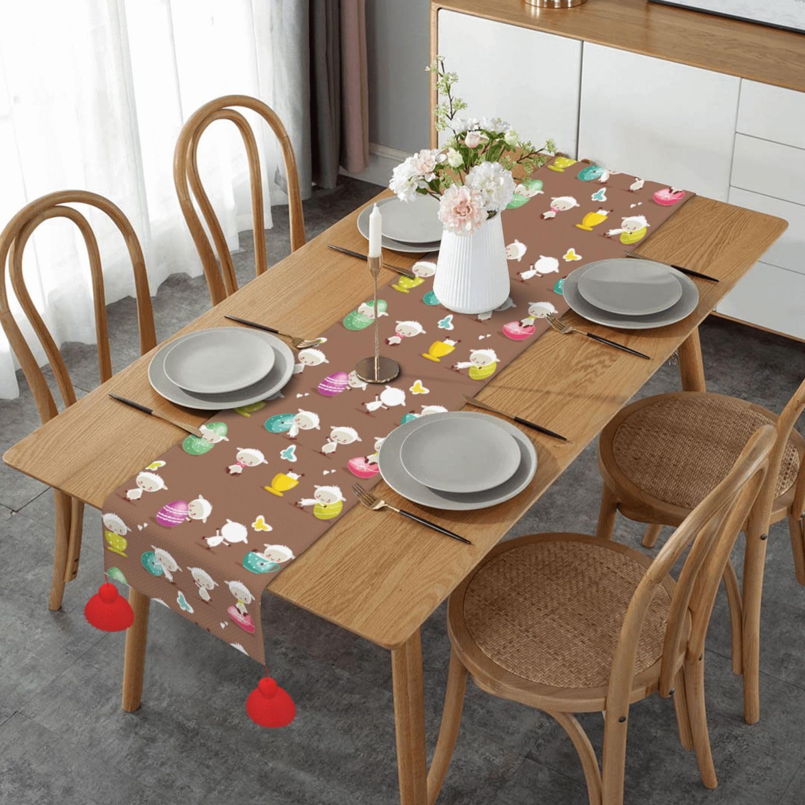 Chemin de table de Noël décoratif avec pompon, l'idée cadeau idéale pour gâter vos proches