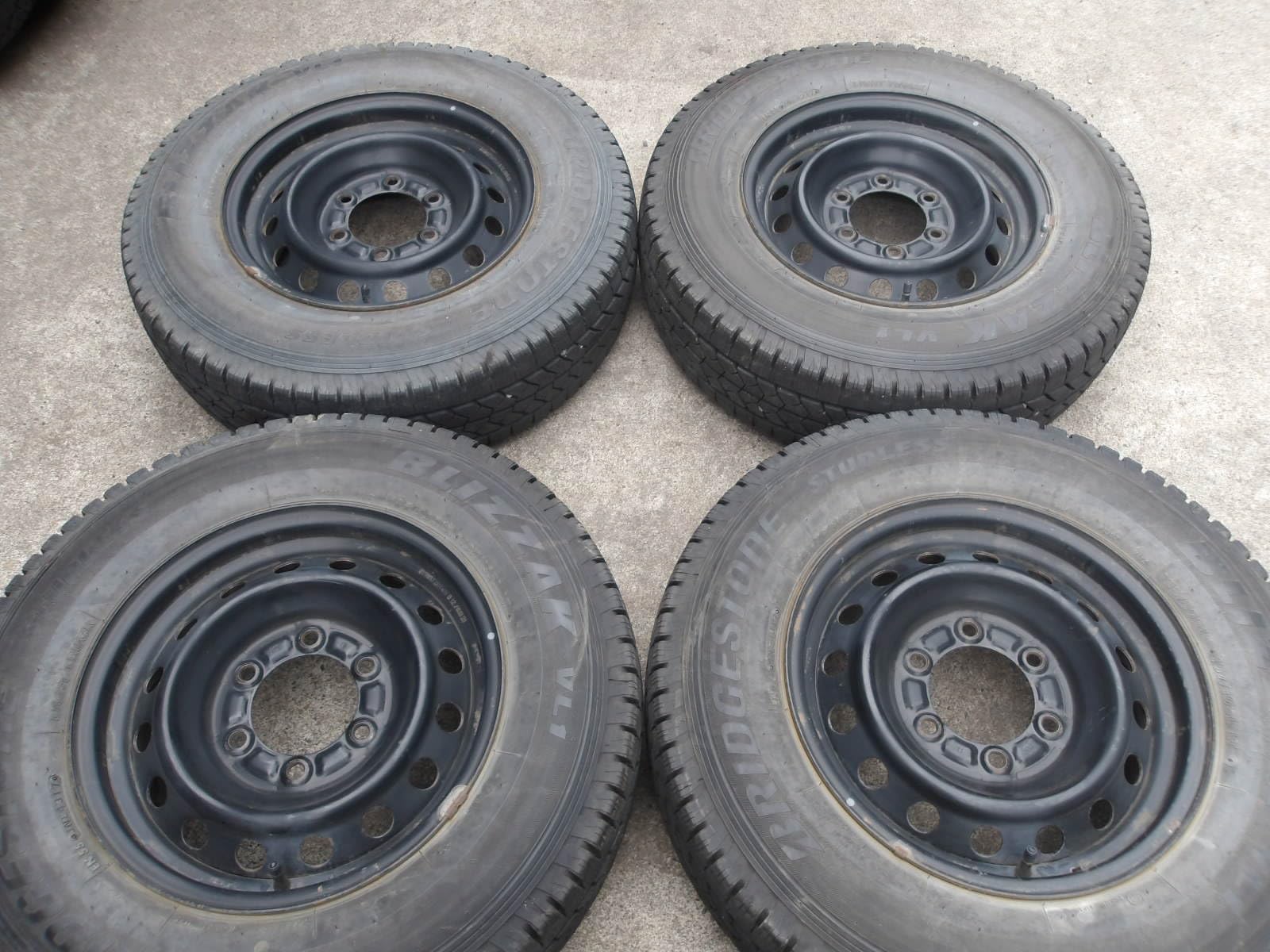 Amazon | M666-ソ1 195/80R15 冬4本セット スタッドレス LT 107/105L  