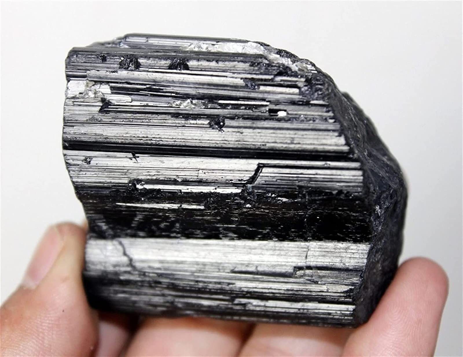 Kamienie mineralne 30-600 g naturalny czarny turmalin kryształ kamień dekoracyjny oryginalne kolekcje domowe (kolor: 2 szt. 30-50g)