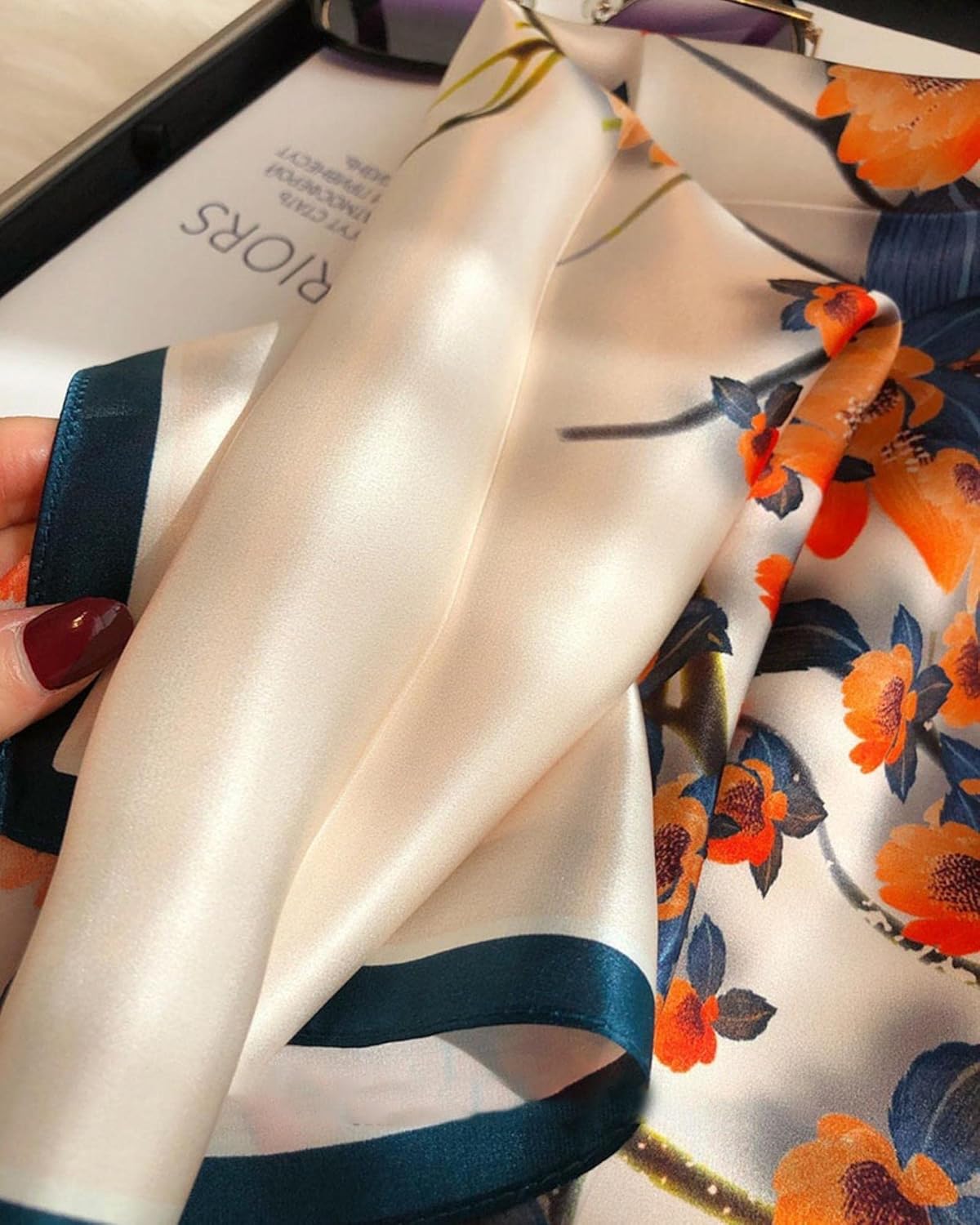 PoeticEHome 100% Pure Mulberry Silk Square Scarf 27"x27" Women Neckerchief Headscarf Gift Packed - Image 4