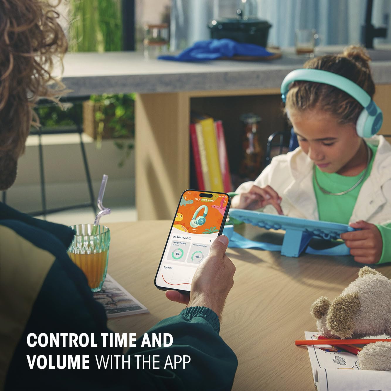 JBL Junior 320BT - Auriculares inalámbricos supraaurales para niños, Sonido Seguro (<85dB), Ajuste para niños, Control Parental con Volumen y Tiempo de reproducción Personalizables y batería de 50