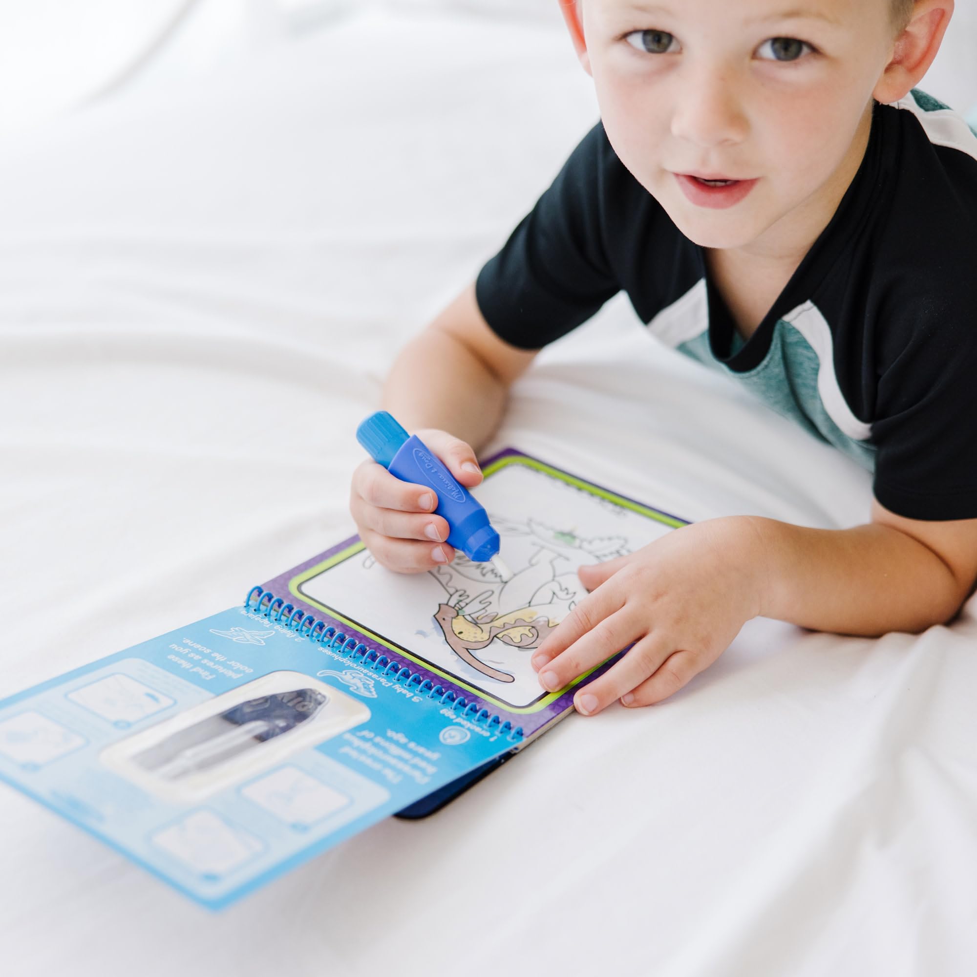 Melissa & Doug Water Wow! Libro Magico da Colorare con Pennello ad Acqua - Tema Dinosauri, Gioco Educativo da Viaggio per Bambini, 3+ Anni