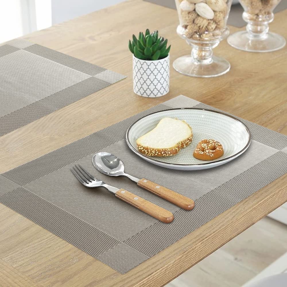 6 Stück Rutschfeste PVC-Platzsets Von HomEdge – Hitzebeständig, Waschbar, Hellbraun