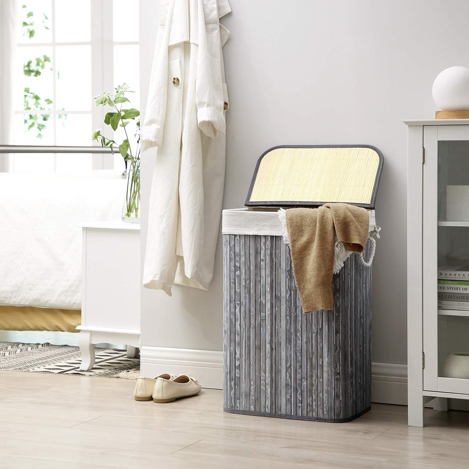 SONGMICS Bamboo Laundry Hamper with Lid, Laundry Basket with Liner Bag and Handles, Collapsible Hamper Storage for Bedroom, Laundry Room, 72L, Distressed Gray ULCB11GW