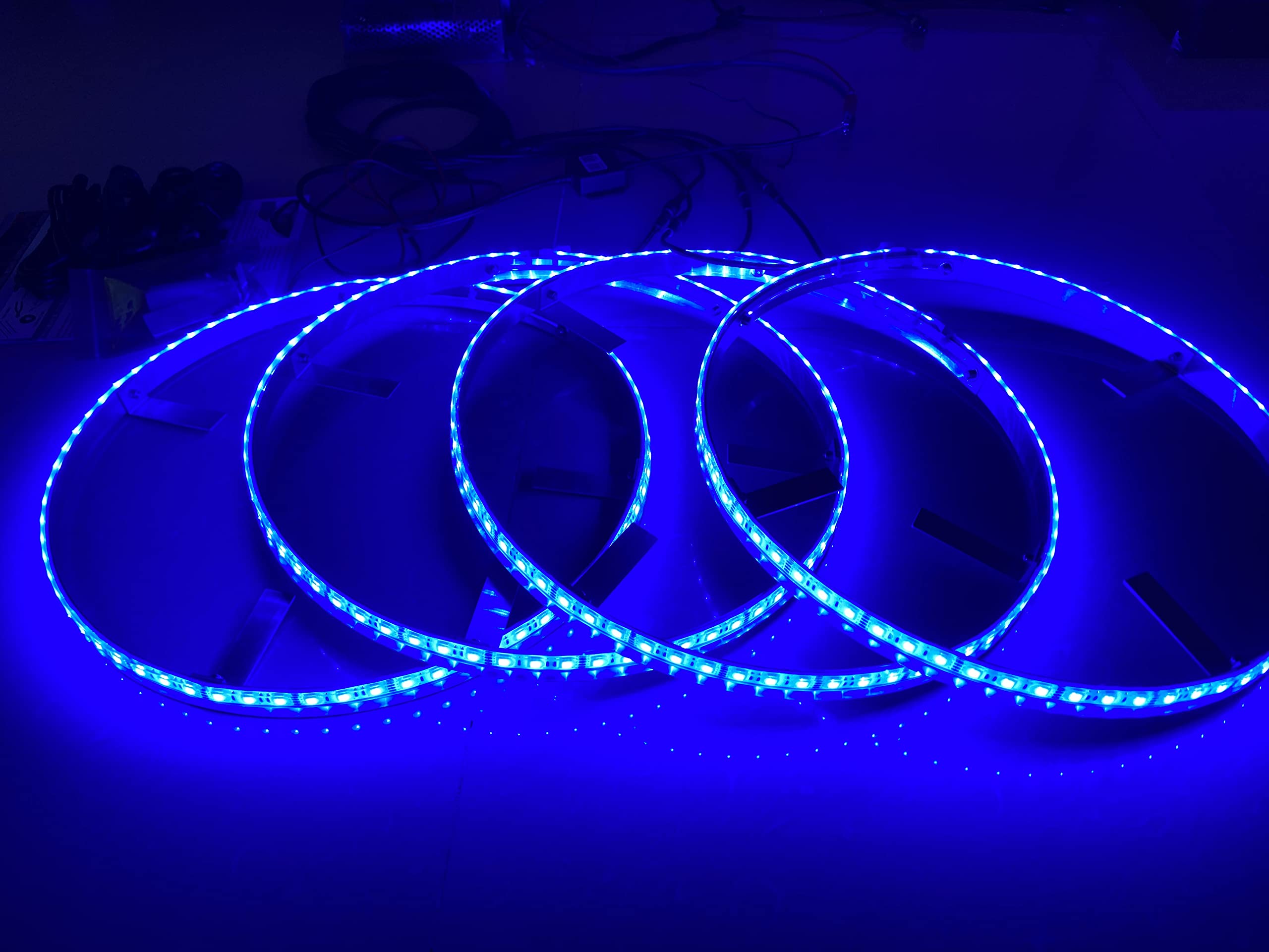 Sando Tech 15.5 ‘’ Blue IP68 Waterproof 4 Lights/Set Brightest 300Leds Led Wheel Ring Lights Rim Lights Tire Lights Strobe Function Switch Ctrl