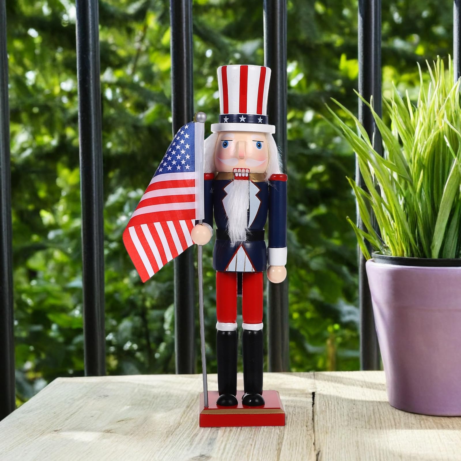 jojofuny Patriotischer Nussknacker Soldatenfigur 38cm mit Beweglichem Mund und Usa Flagge Traditionelle Weihnachtsdeko für Fensterbank und Regal