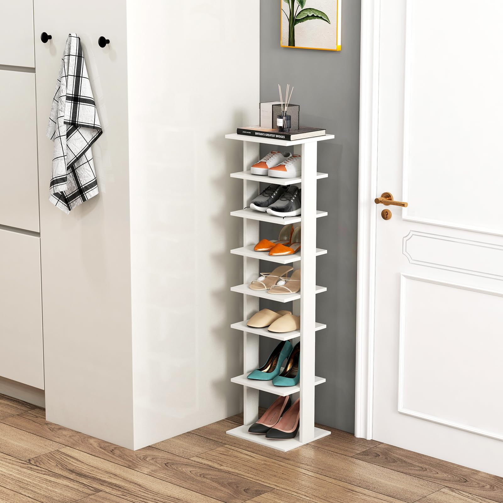 GIANTEX Zapatero Vertical de Madera 8 Niveles, Organizador de Zapatos Compacto Ahorra Espacio, Estantería para 7 Zapatos, Zapatero Estrecho para Entrada, Pasillo (Blanco, 28 x 25,5 x 110 cm)