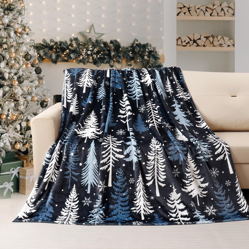 Christmas Throw Blanket Winter Snowflake Christmas Tree Blankets Ultra Soft Farmhouse Pine Tree Flannel Fleece Throw Warm Cozy Holiday Fuzzy Plus Gift Cabin Blanket for Bed Sofa, 60" X 80"