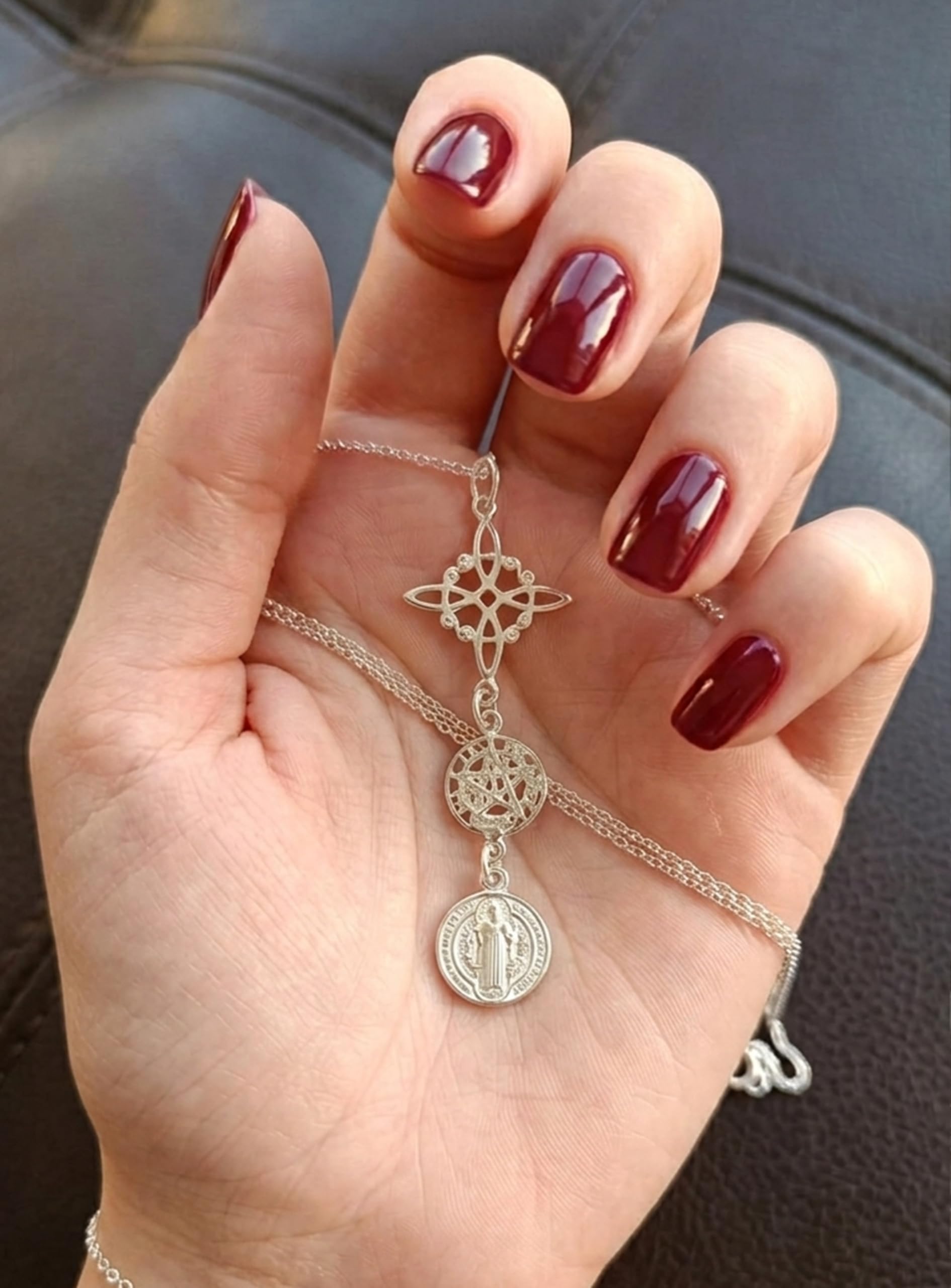 Only faith Collar Nudo de Bruja con Tetragramatón Plata de Ley 925 Italiana, Cadena largo 45 cm, Amuleto Triple Protección San Benito