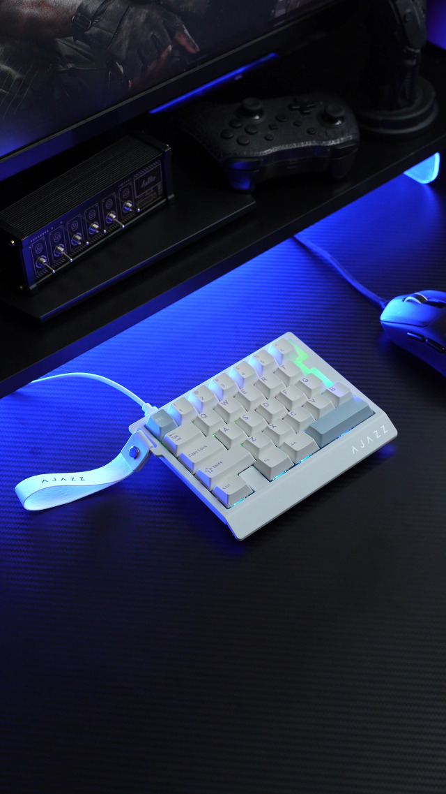 Amazon.com: MechLands AJAZZ AK029 One Handed Gaming Keyboard, 8K