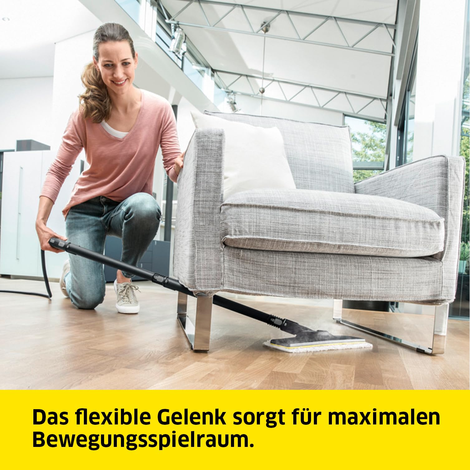 Kärcher Dampfreiniger SC 3 EasyFix Dampfdruck: max. 3,5 bar Aufheizzeit: 30 s, Leistung: 1.900 W, Flächenleistung: 75 m² Tank: 1 l, mit Entkalkungskartusche, Bodenreinigungsset und Düsen Weiss, Boden