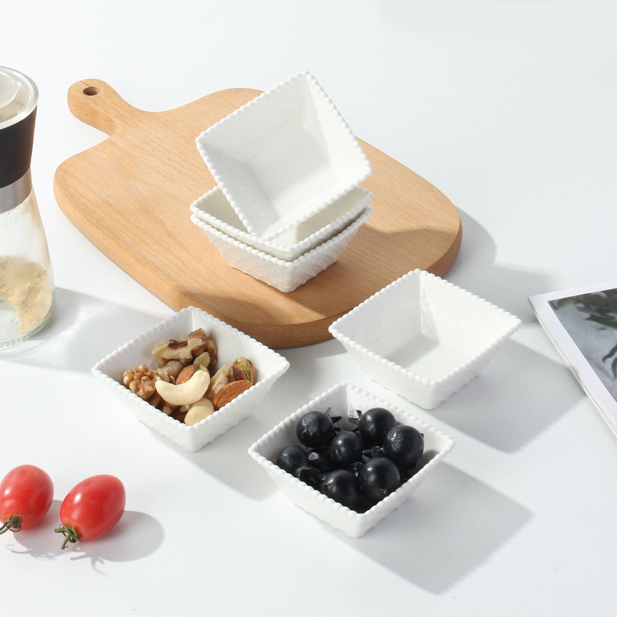 UIBFCWN Lot de 20 bols à sauce en céramique de 65,2 g pour sauce tomate, plat à sauce soja, plats d'accompagnement carrés, mini assiettes d'apéritif pour condiments