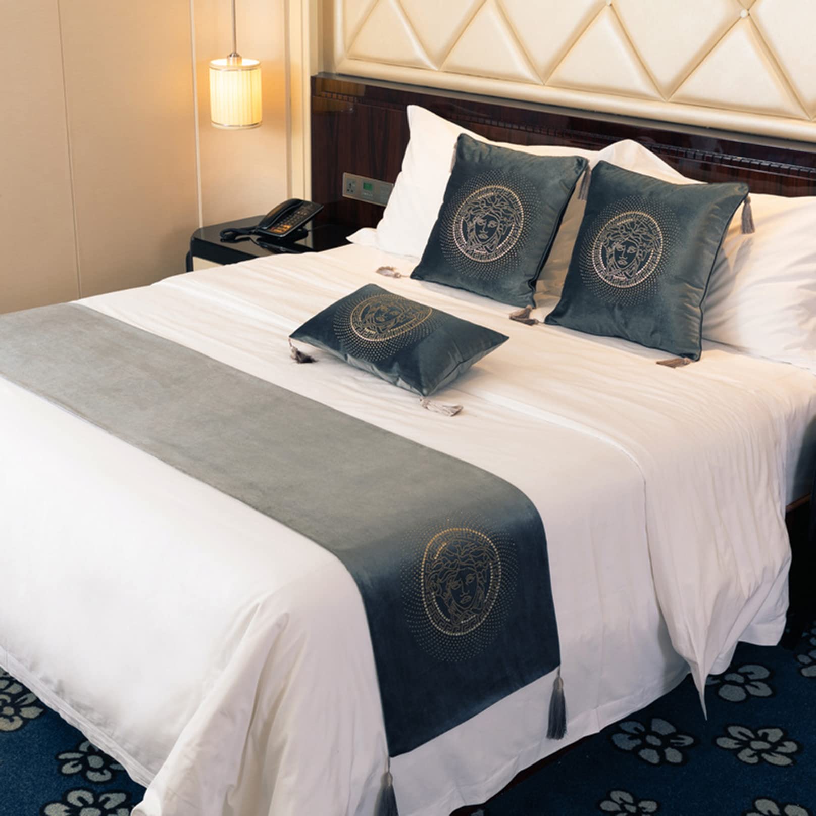 HLASMSPE Gray Bed Runners Velvet Tassel Sun God Pattern Diamond Bed Blankets Modern Bedding Cover Hotel Bed Scarf Bed Protection Decorative for Wedding Bedroom, 45 x 210cm
