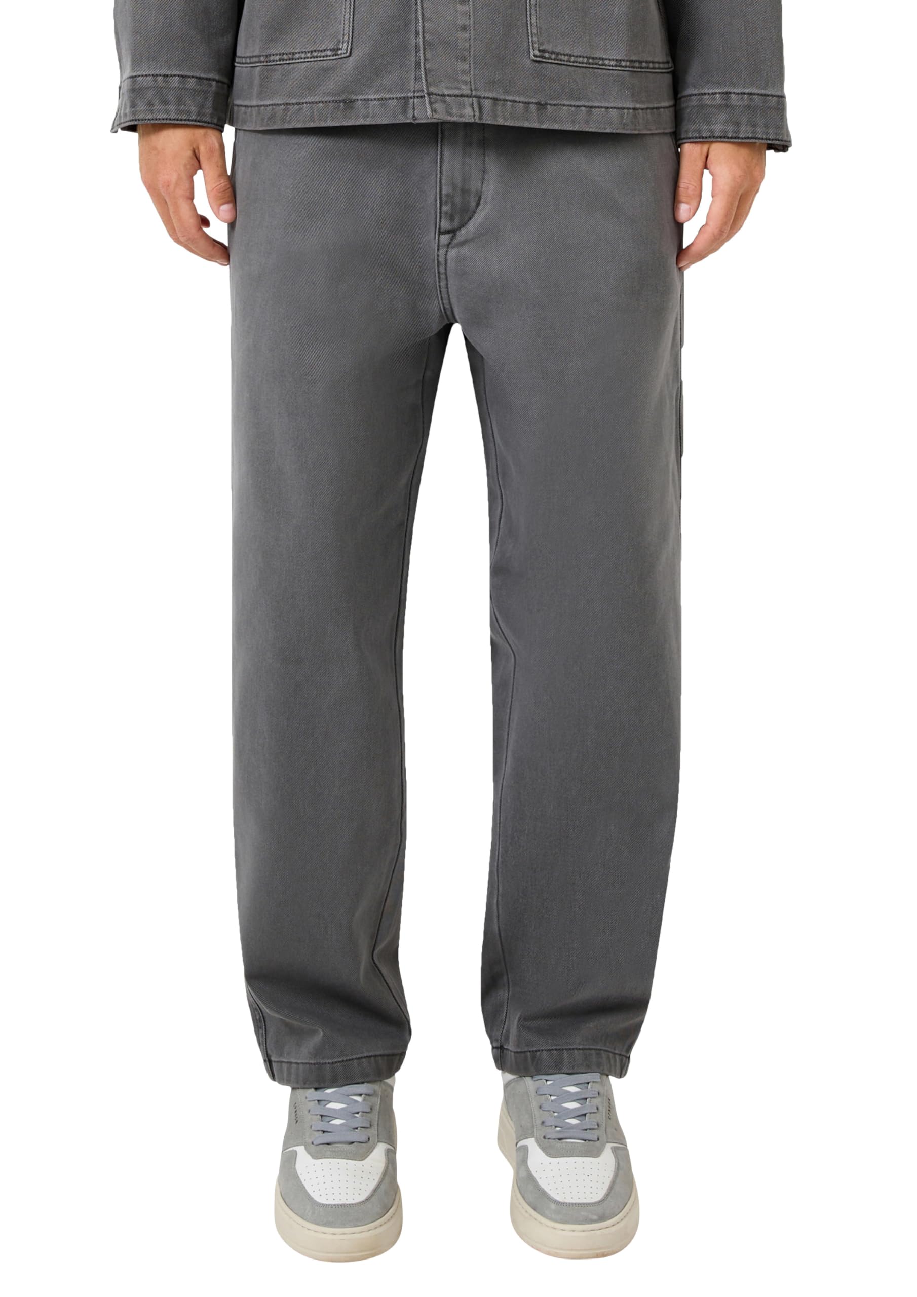 Denim coloré coupe ample homme pour en finir avec les jeans serrés