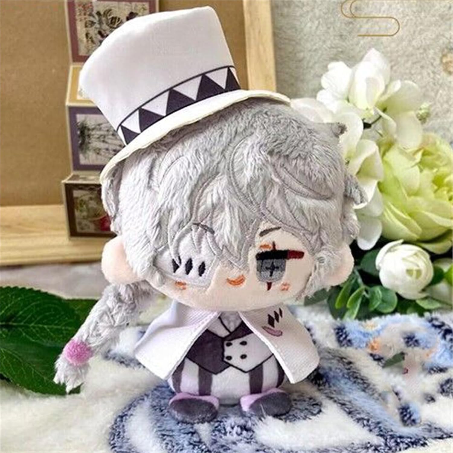 Amazon.co.jp: 文豪ストレイドッグス ぬいぐるみ 太宰治 ニコライ
