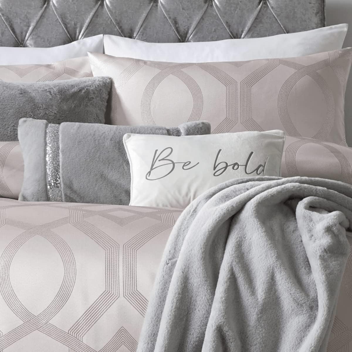 By Caprice Harlow Geometric Jacquard Duvet Cover Set, Ivory, King