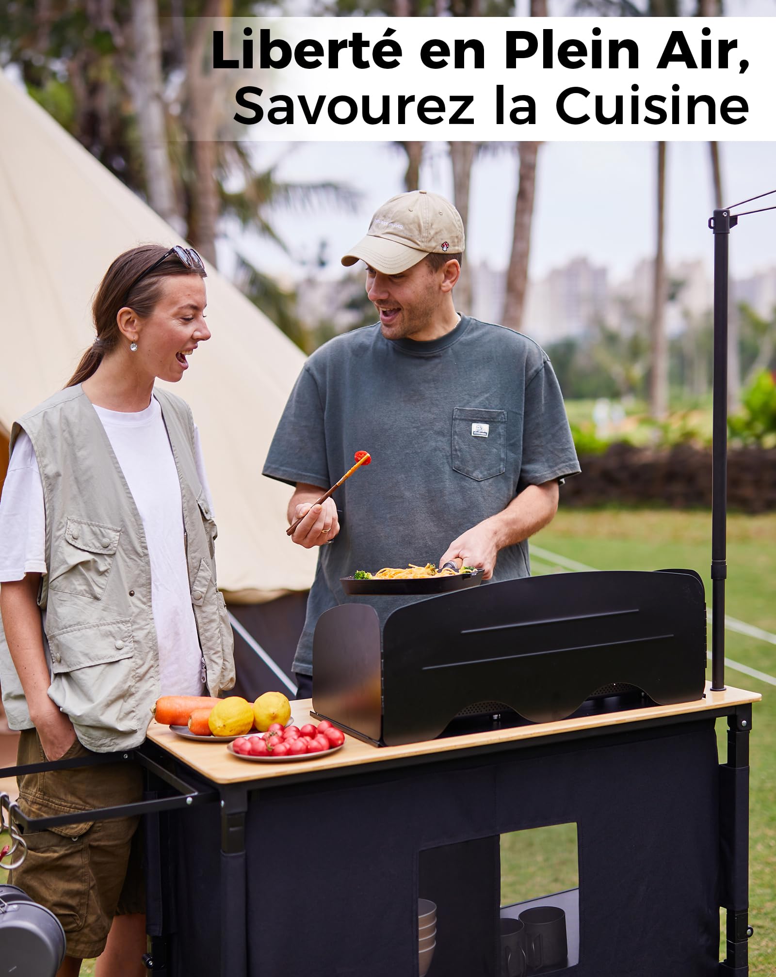 KingCamp Cuisine de Camping Pliable et Portable Meuble Cuisine Outdoor en Bambou/Aluminium avec Rangement, Paravent et Support Lampe, Évier Intégré, Idéal pour Vanlife, Camping, Pique-Nique et BBQ