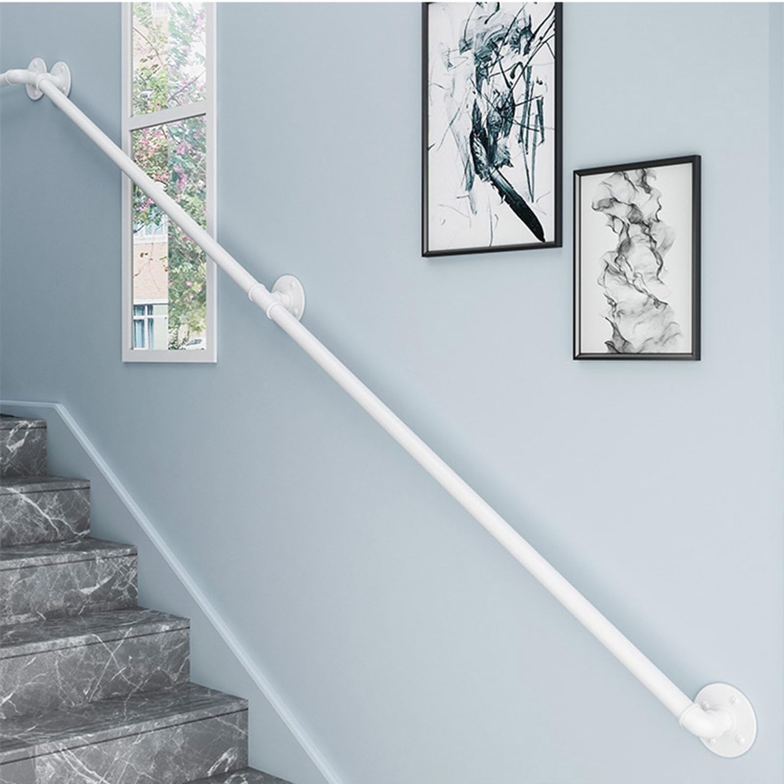 Rambarde d'escalier moderne pour sécuriser le couloir intérieur et le balcon