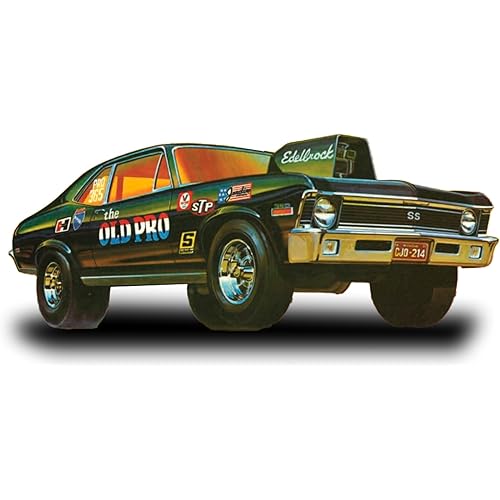 AMT 1972 Chevy Nova SS Old Pro 1:25 Scale Model Kit