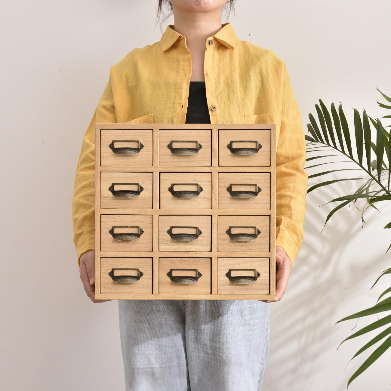 KIRIGEN Schubladenbox aus Paulownia-Holz, 12 Schubladen, Mini-Kommode mit Metallgriffen, Schreibtisch-Organizer für Kleinteile, Büro und Zuhause, 37,5 x 37 x 18,5 cm, Natur