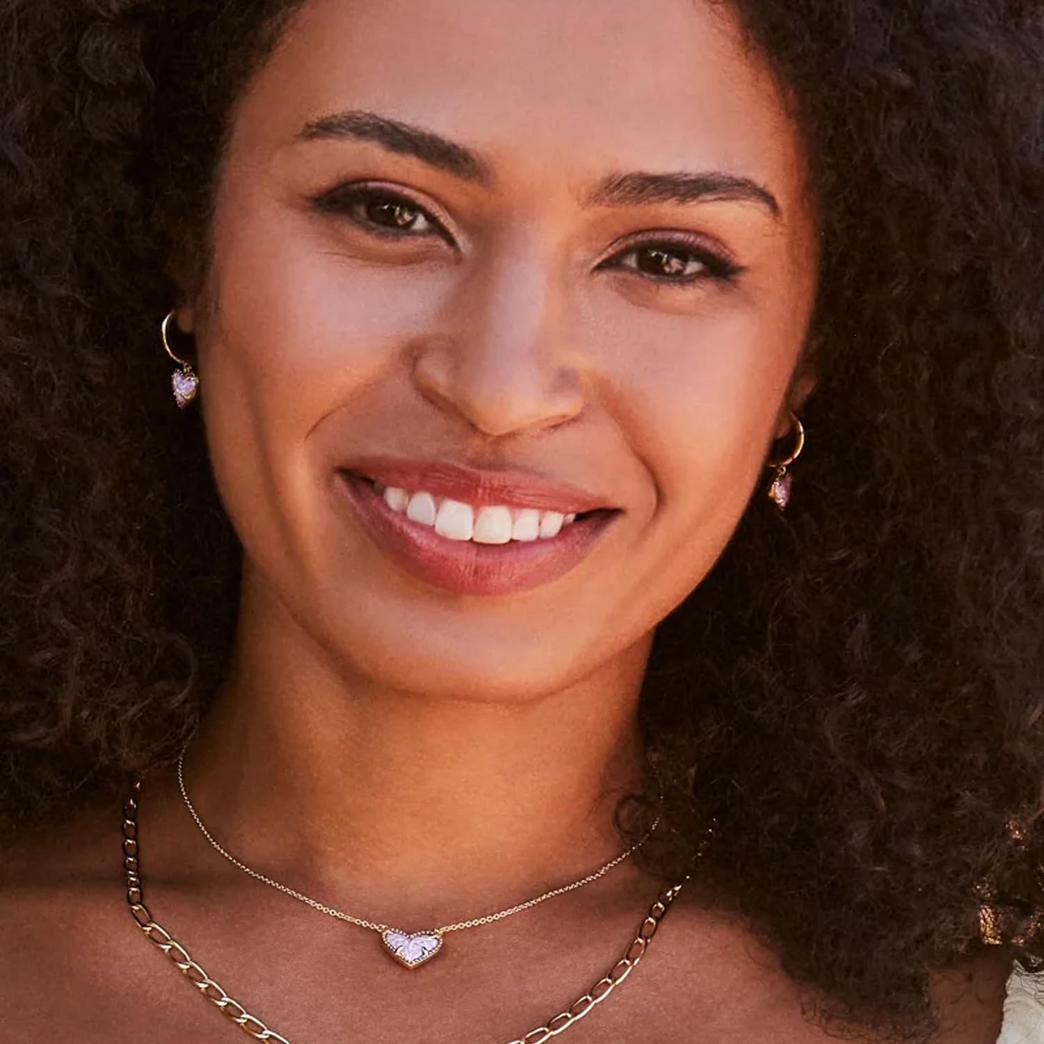 Kendra Scott Ari Heart Short Pendant Necklace in 14k Gold-Plated Brass, Bubblegum Pink Opal, Fashion Jewelry for Women - Image 3