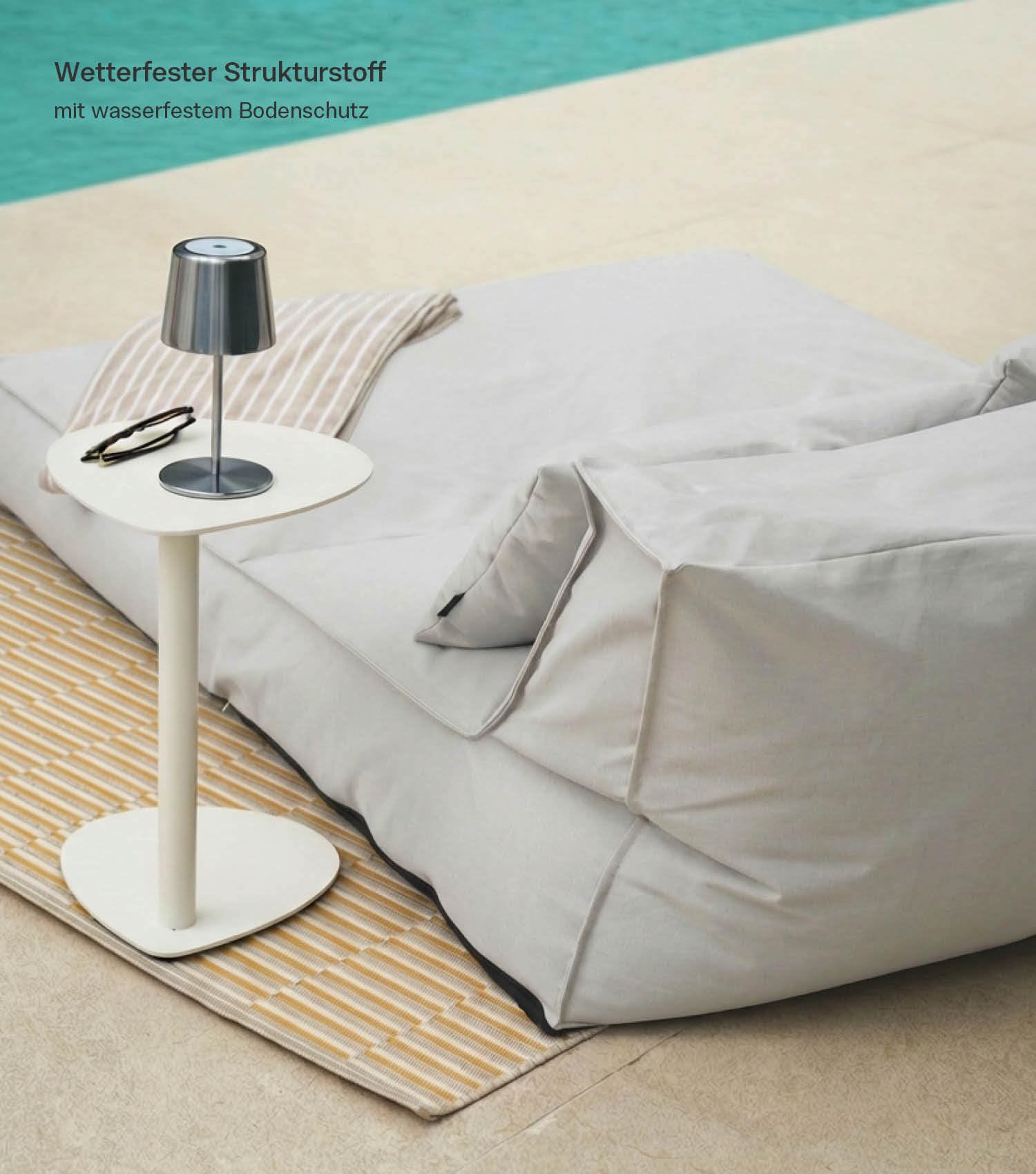 mokebo Outdoor Lounge 'Das Daybed' mit Schutzhülle (130x150 cm) Made in Germany, 3-in-1 Sonnenliege, Gartenliege, wetterfestes Loungebett, lichtecht, wasserabweisender Boden in Lichtgrau