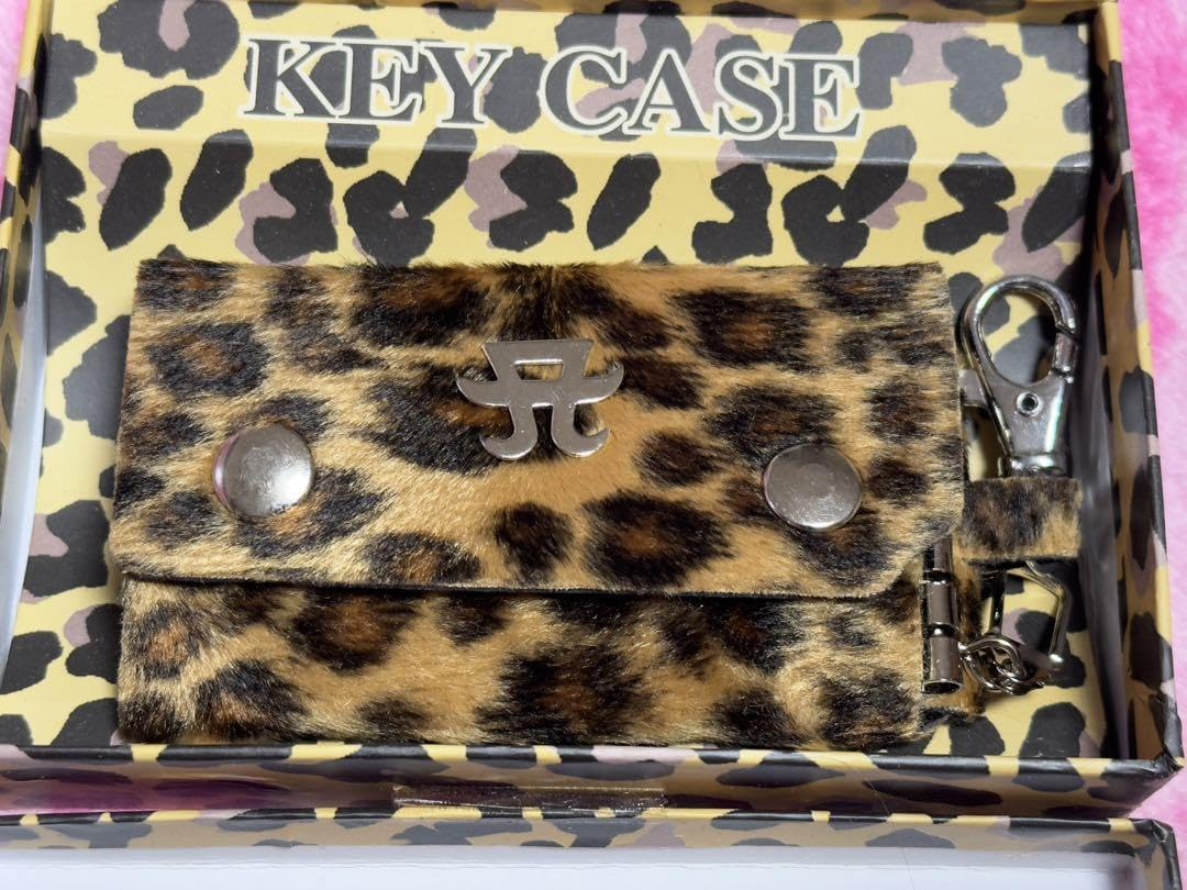 Amazon.co.jp: 浜崎あゆみ キーケース 箱付き Aマーク ヒョウ柄