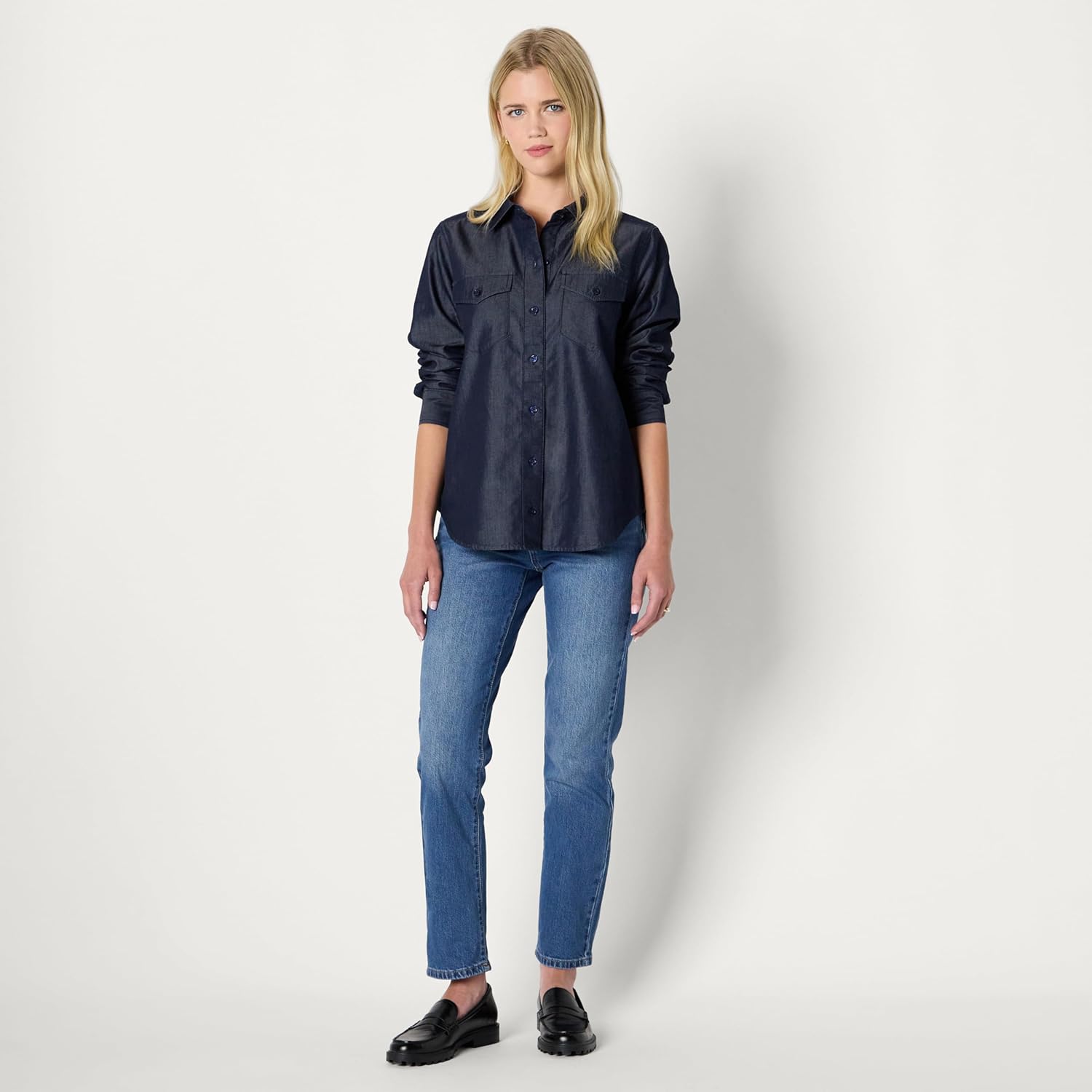 Amazon Essentials Women's Relaxed-Fit Denim Chambray Button-Down Long-Sleeve Shirt - Image 5