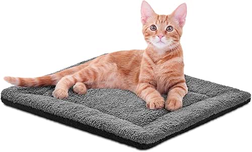 K&H PET PRODUCTS Self-Warming Cat Bed Pad, Self Heating Pad
