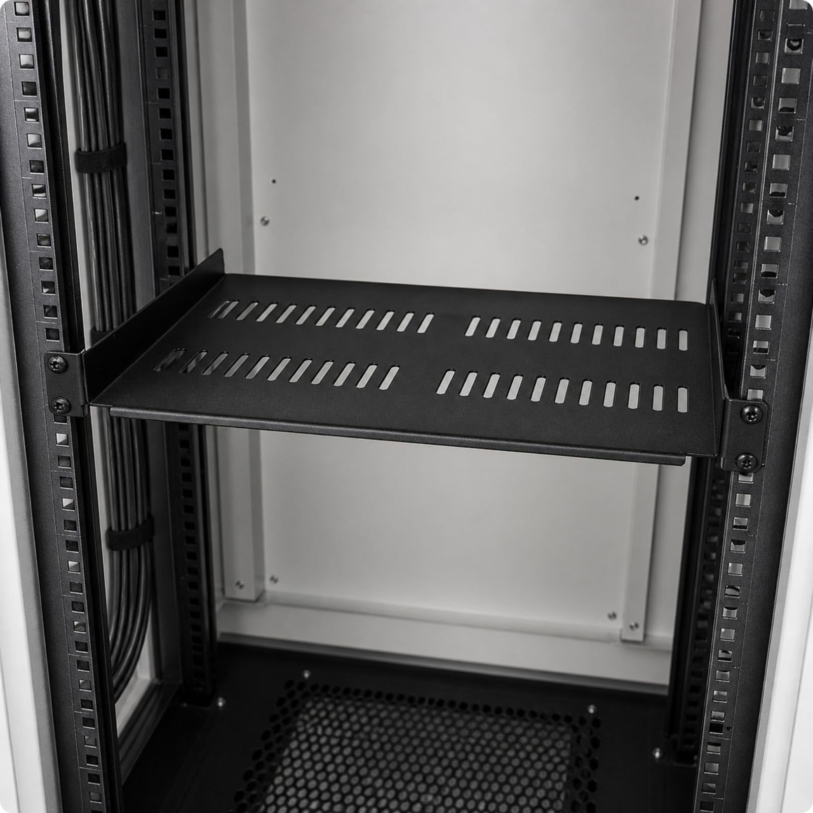 Estructura Soporte para Rack Servidor con Ventilación Pasiva y Material Resistente Acero con Hardware Montaje Incluido Acuado para Uso en CE Datos