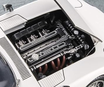 Hasegawa 1/24 Toyota 2000GT with Metal Engine Details