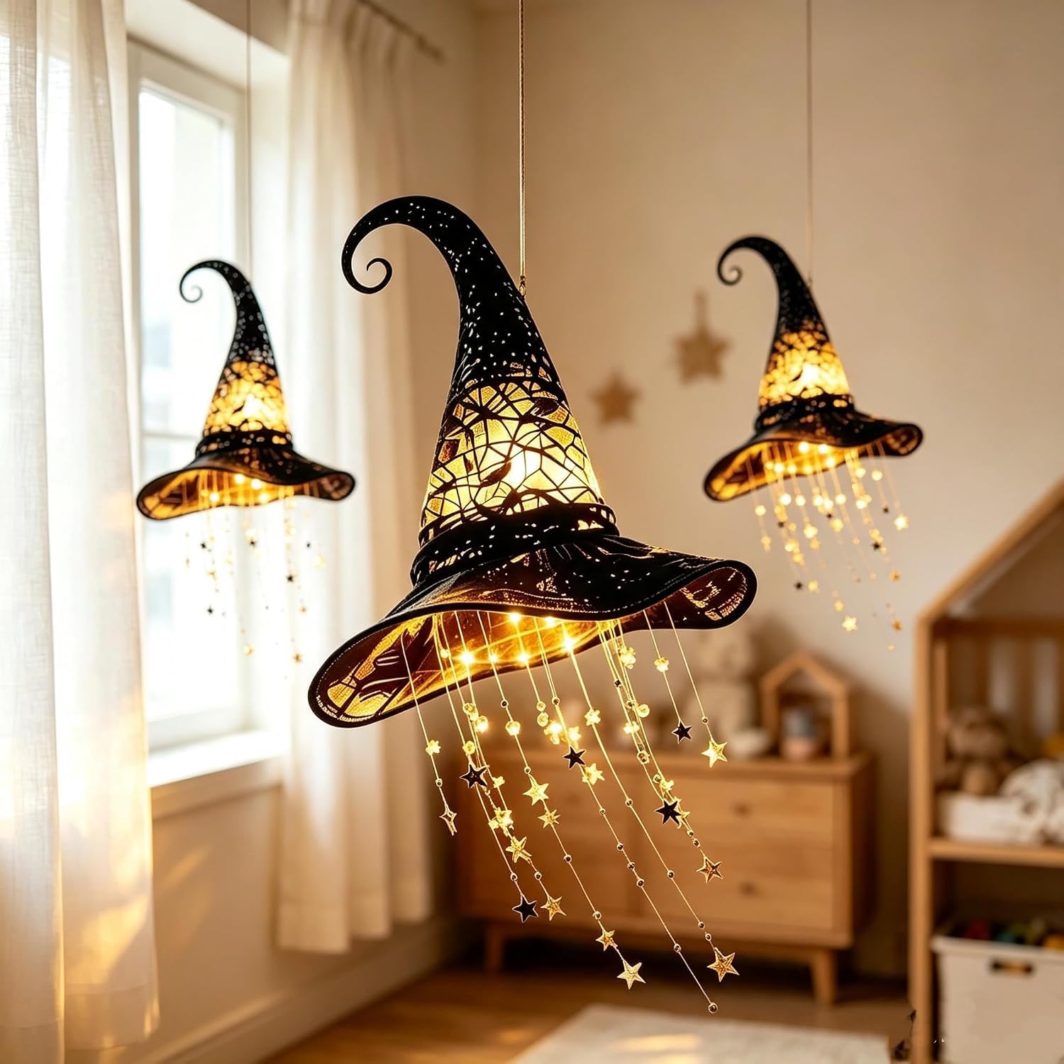 Wiszący kapelusz czarownicy z ciepłymi światłami LED Halloween świecący
