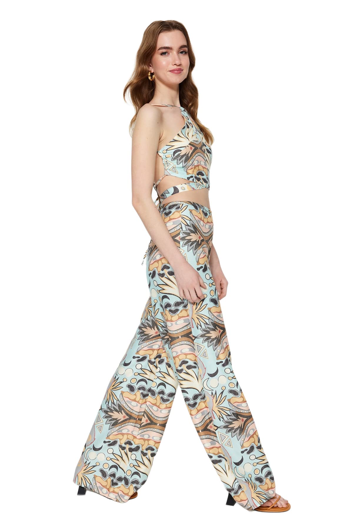 Trendyol Women High Waist Wide Leg Regular fit Trousers,Very Colorful,32
