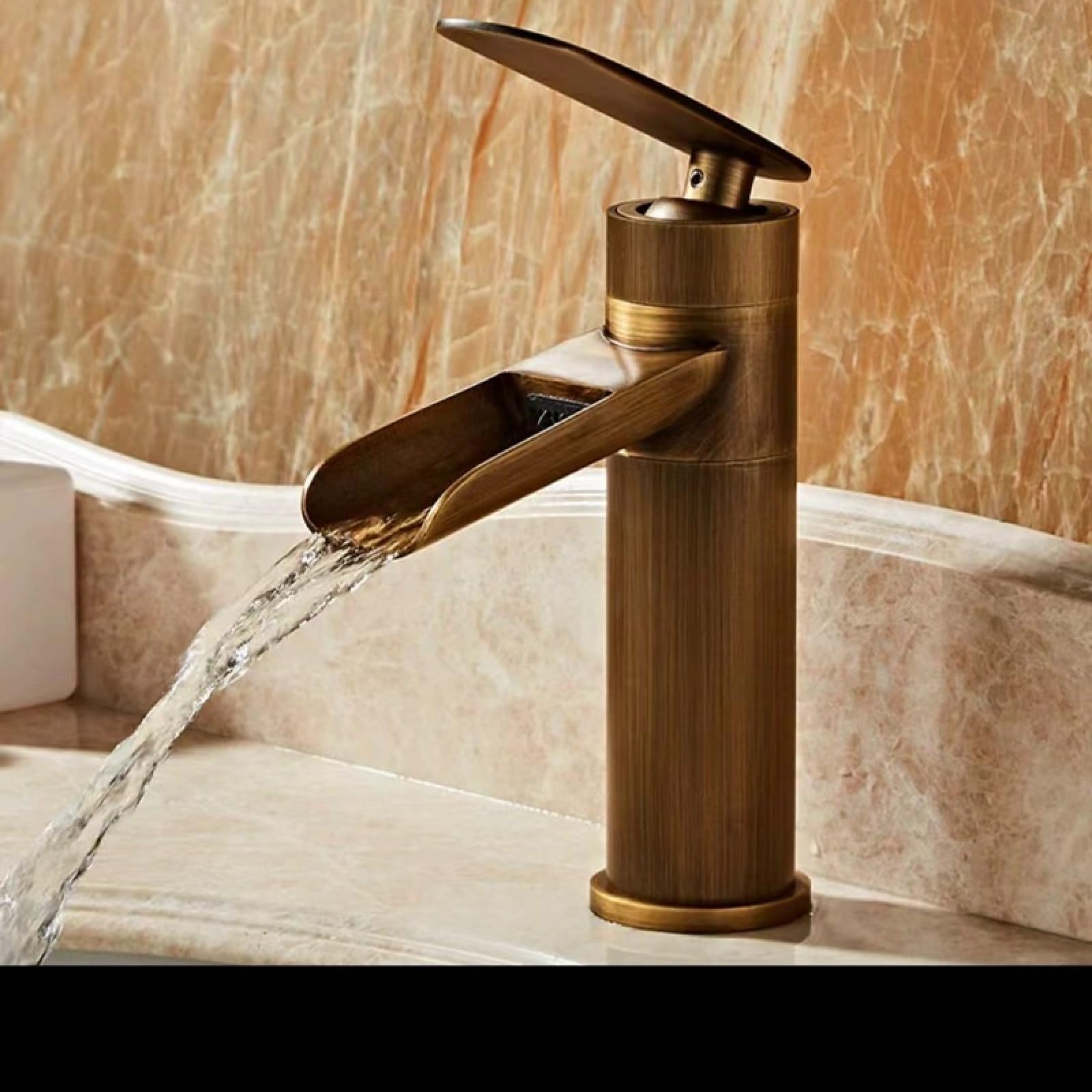 Fanjubei Antique-Style Dwarf Waterfall, Copper, Hot And Cold Bathroom, Rotating Washbasin Faucet, Antique-Style Low Faucet