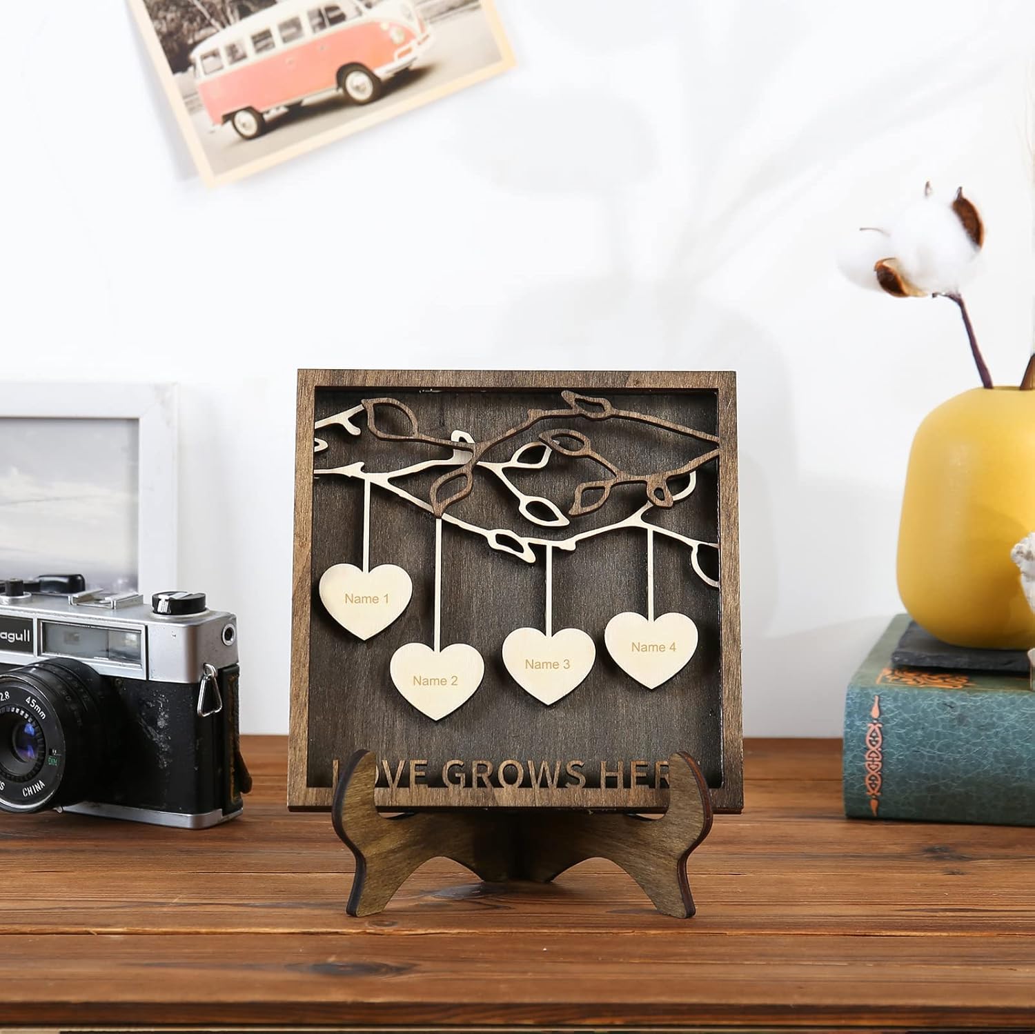 Jeweidea Personalized Family Sign with 2-9 Names Custom Wooden Tree of Life Frame Engraved Wood Plaques Decor Birthday Gift for Mom Women (4 Names)