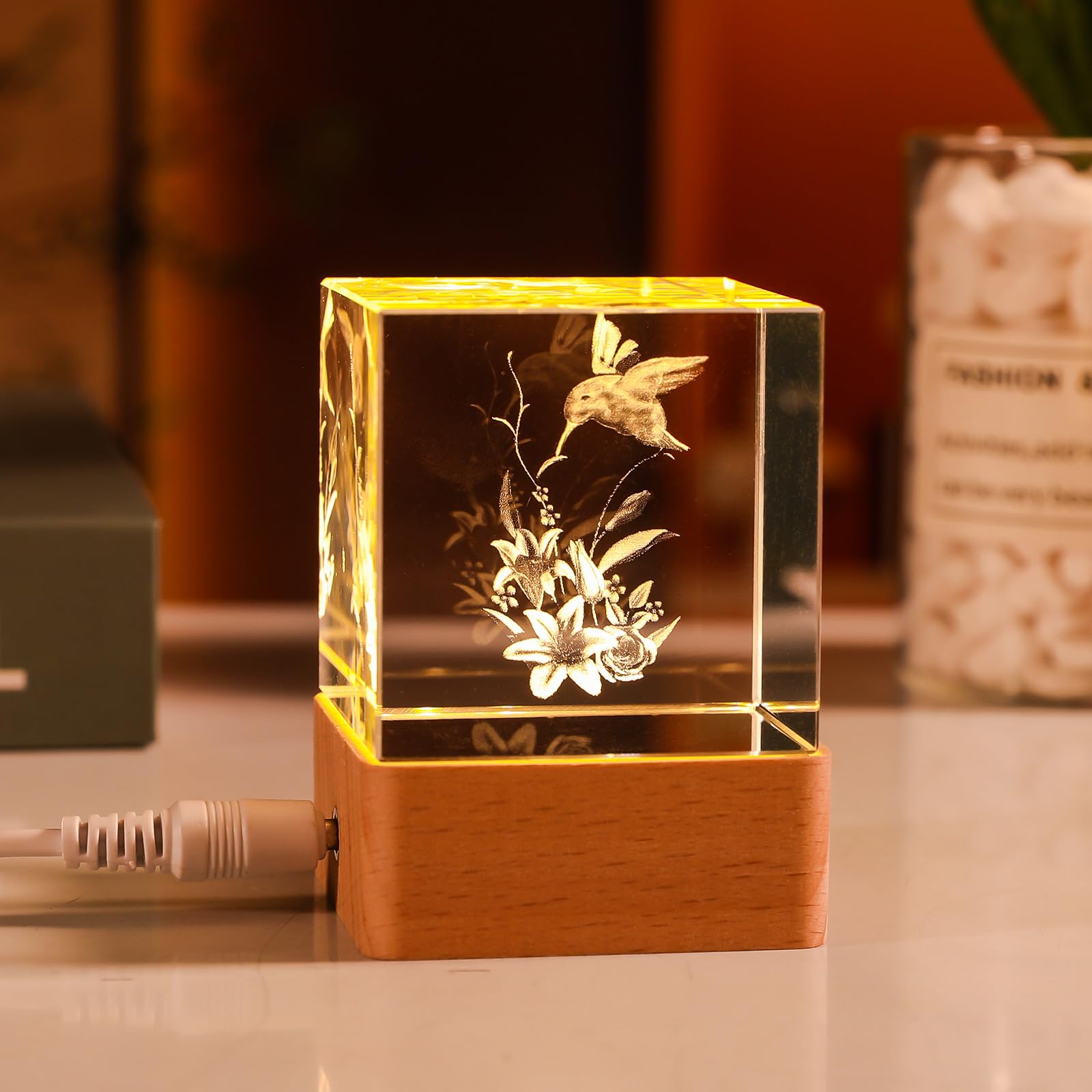 LONGWIN 3D Crystal Humming Bird Gifts for Women Led Night Light, Glass Laser Engrave 50mm Cube Gifts for Mom Girlfriend Birthday, Valentines Day, Mothers Day