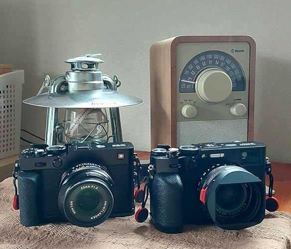 Amazon | 富士フイルム(FUJIFILM) ミラーレス一眼カメラ X-E5ボディ