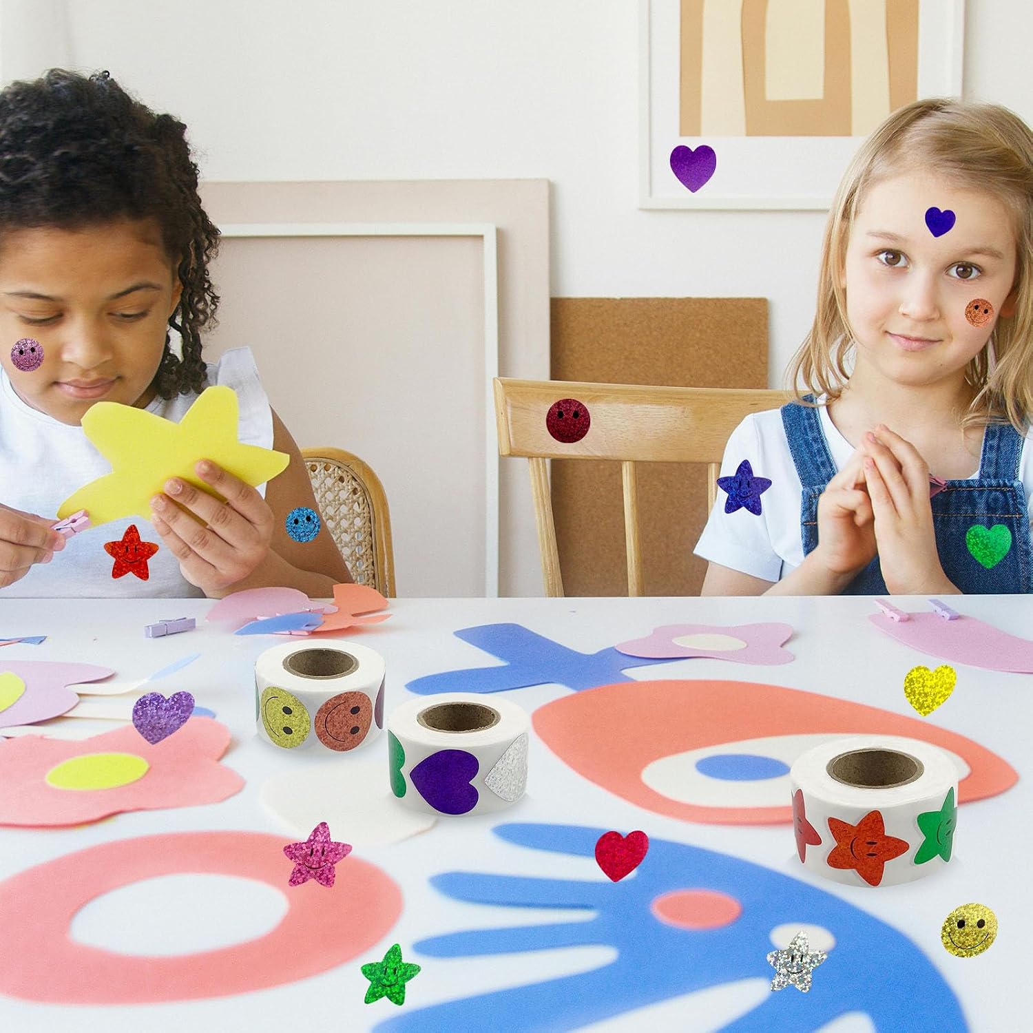 1500 Pcs Glitter Smiley Face Star Stickers,3 Rolls Self Adhesive Shiny Cute Stickers, 1 inch Motivational Smiley Face Heart Star Stickers,Colorful Sparkly Foil Reward Stickers Students Teachers