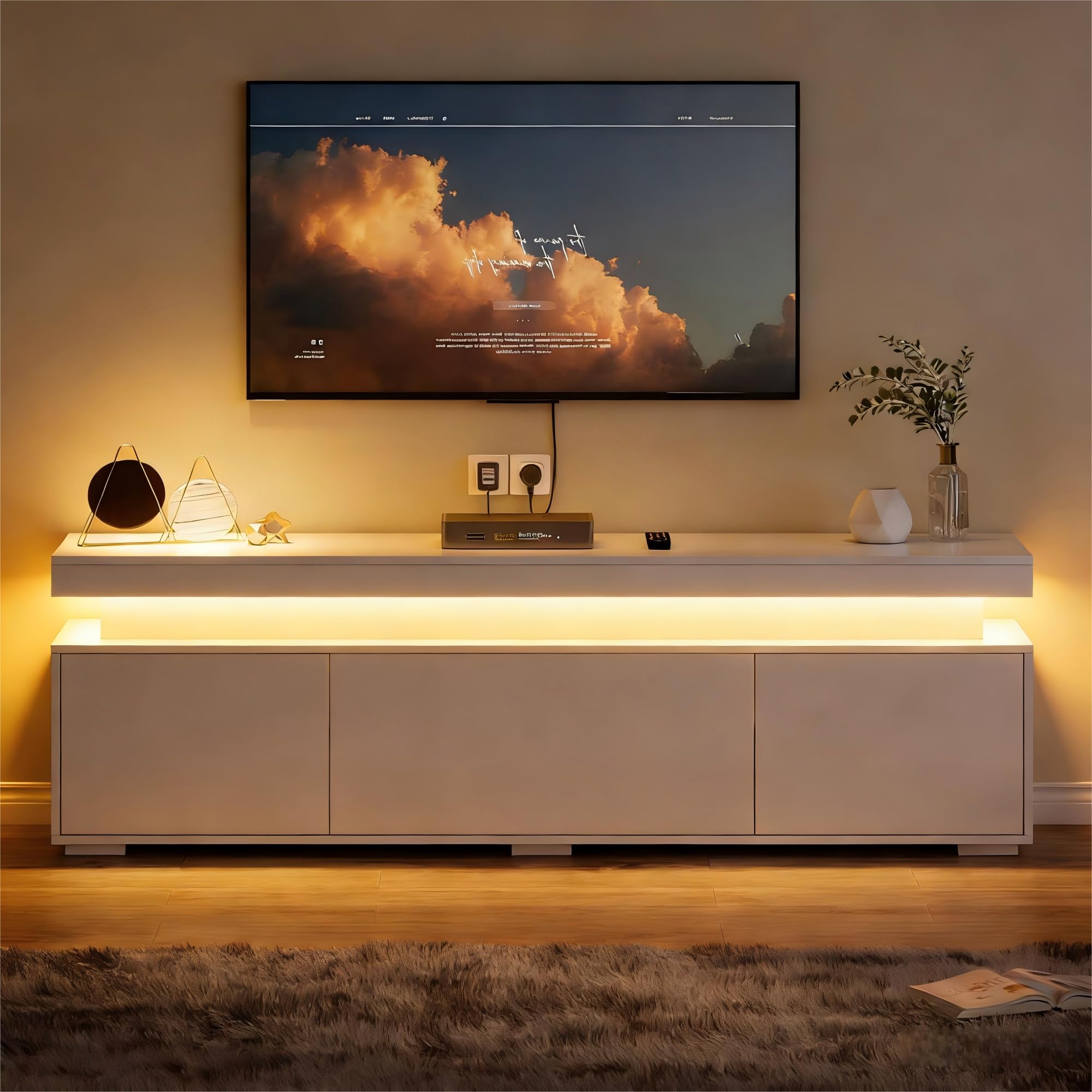 Meuble TV Bois Moderne 150 cm, 3 Portes avec LED, Meuble TV Blanc de Salon pour Petits Espaces, Meuble Télé Haut Rangement Bas pour Télévision
