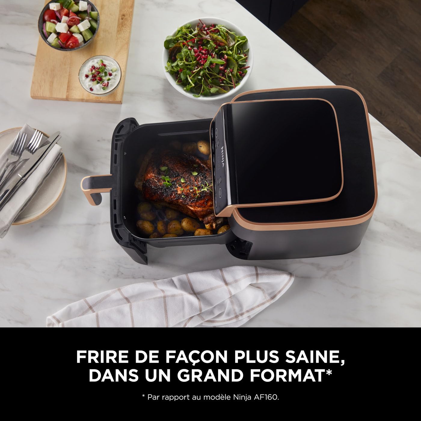 Ninja Air Fryer MAX PRO, 6,2 L, Grand tiroir, rôtir, cuire au four, frire sans huile, familial, antiadhésif, panier/plaque croustillante compatibles lave-vaisselle, pinces, noir/cuivre, AF180EUCP