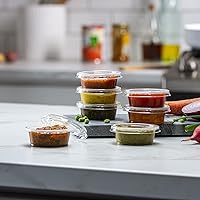 Vista 4 de {1.5 oz – 100 juegos} Vasos de plástico transparente con tapas, pequeños recipientes pequeños para control de porciones, chupitos de gelatina