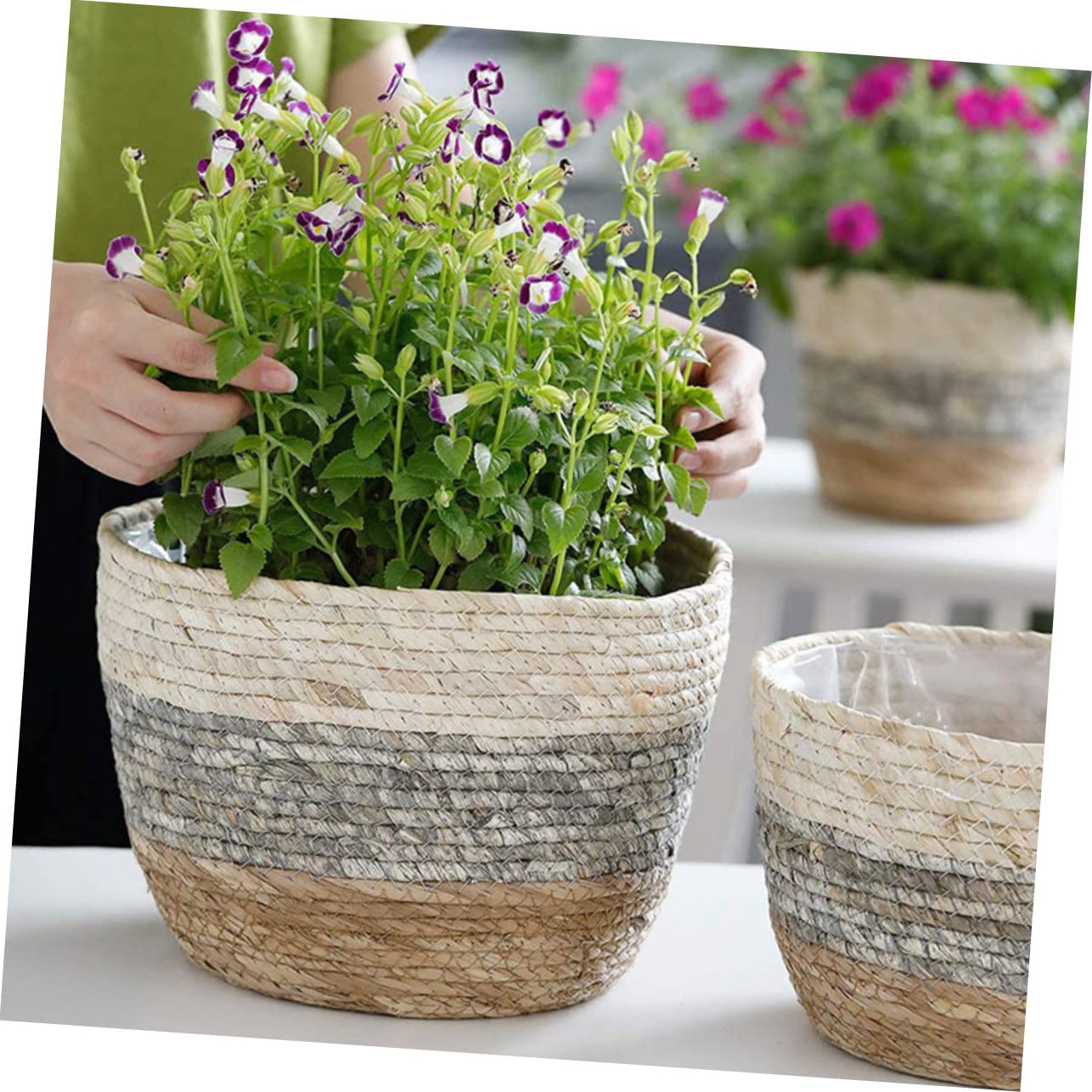 Lot De 2 Paniers De Fleurs Tressés XL Gris, Pots De Jardin en Paille Naturelle, Décor Rustique pour Intérieur Et Extérieur, Paniers Multifonctions Légers Et Décoratifs