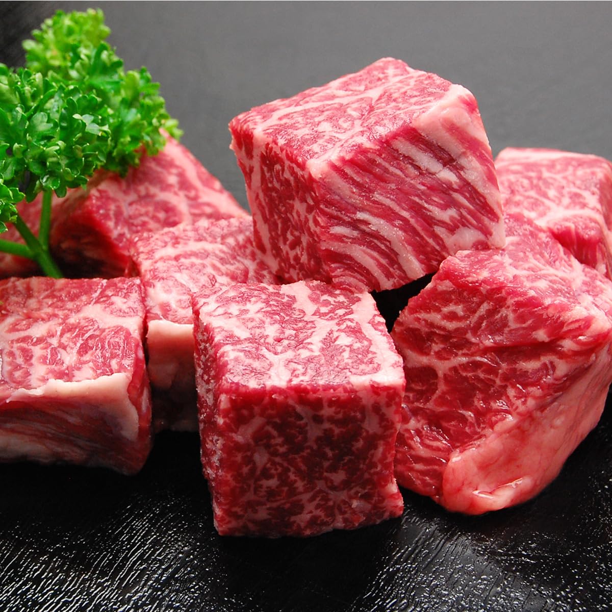 米沢牛専門店さかの 牛肉 黒毛和牛 お歳暮 高齢者 人気 プレゼント 米沢牛 角切り切り落とし