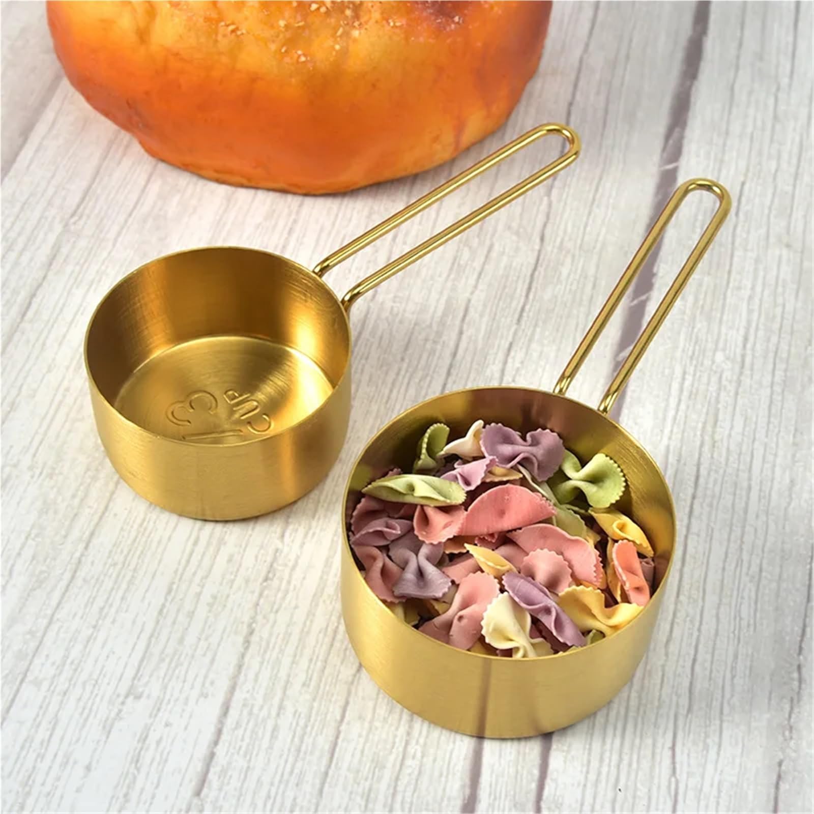 Goldfarbenes Edelstahl-Messbecher-Löffel-Set | Stapelbare Küchengeräte for Backen von Mehlkörnern, Wohnaccessoires(4 measuring cups)