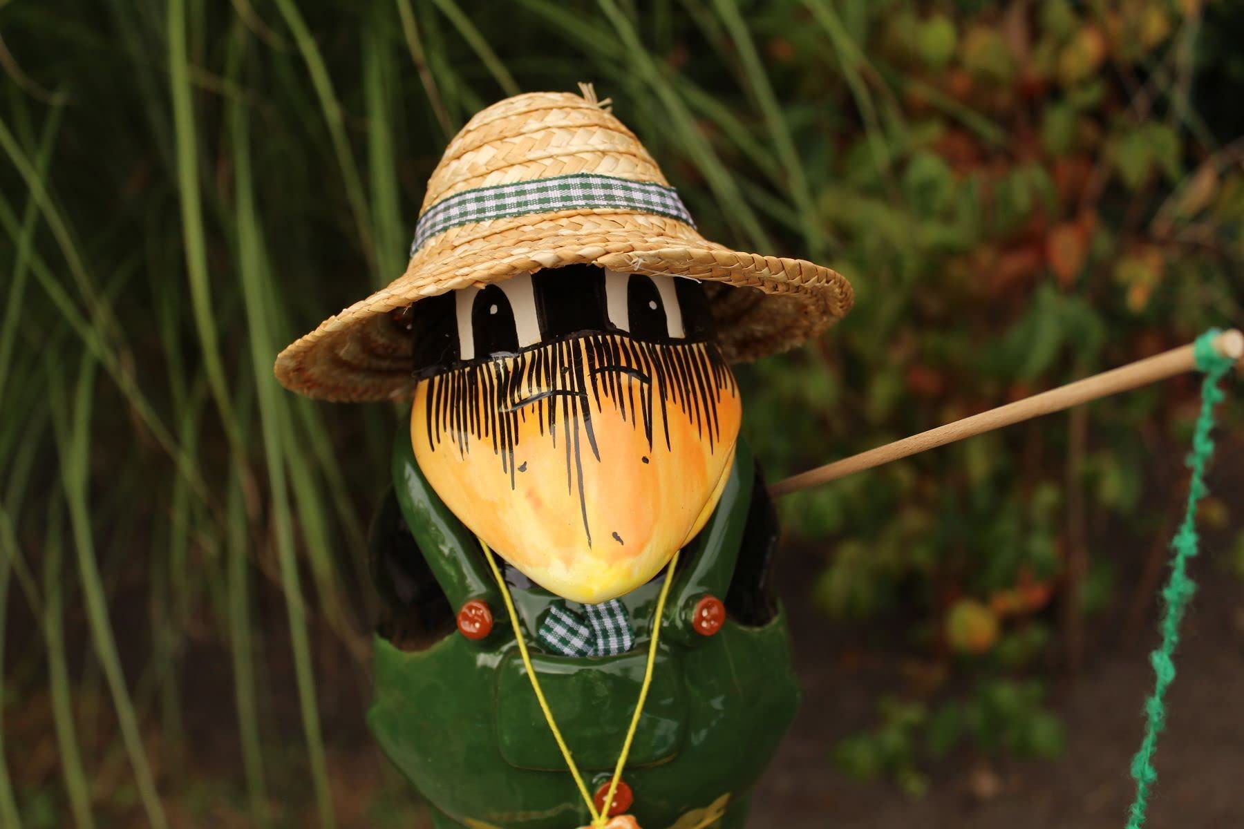 ML2299 Gartenfigur Angler aus Keramik 26 cm hoch Dekofigur Vogel Gartendeko grün