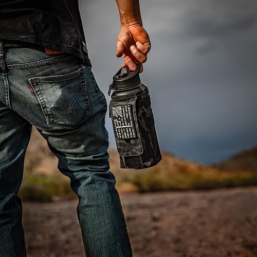 Miniatura 8 de Iron Infidel Battle Bottle - Botella de agua aislada de 32 onzas con tapa de popote y tapa para beber, frasco táctico de metal de acero inoxidable