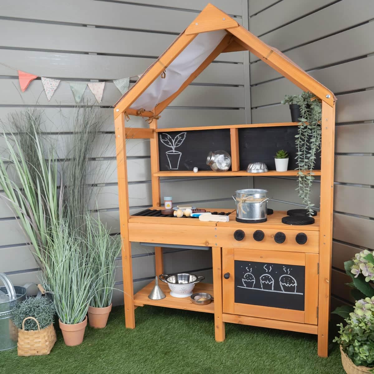 Meppi Matschküche aus Holz mit Grill, Herdplatten und Dach - Outdoorküche für Kinder