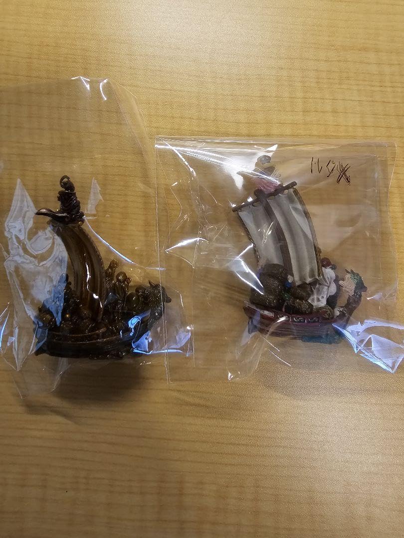 Amazon.co.jp: 海洋堂 福神根付 七福神 宝船 フィギュア : ホビー