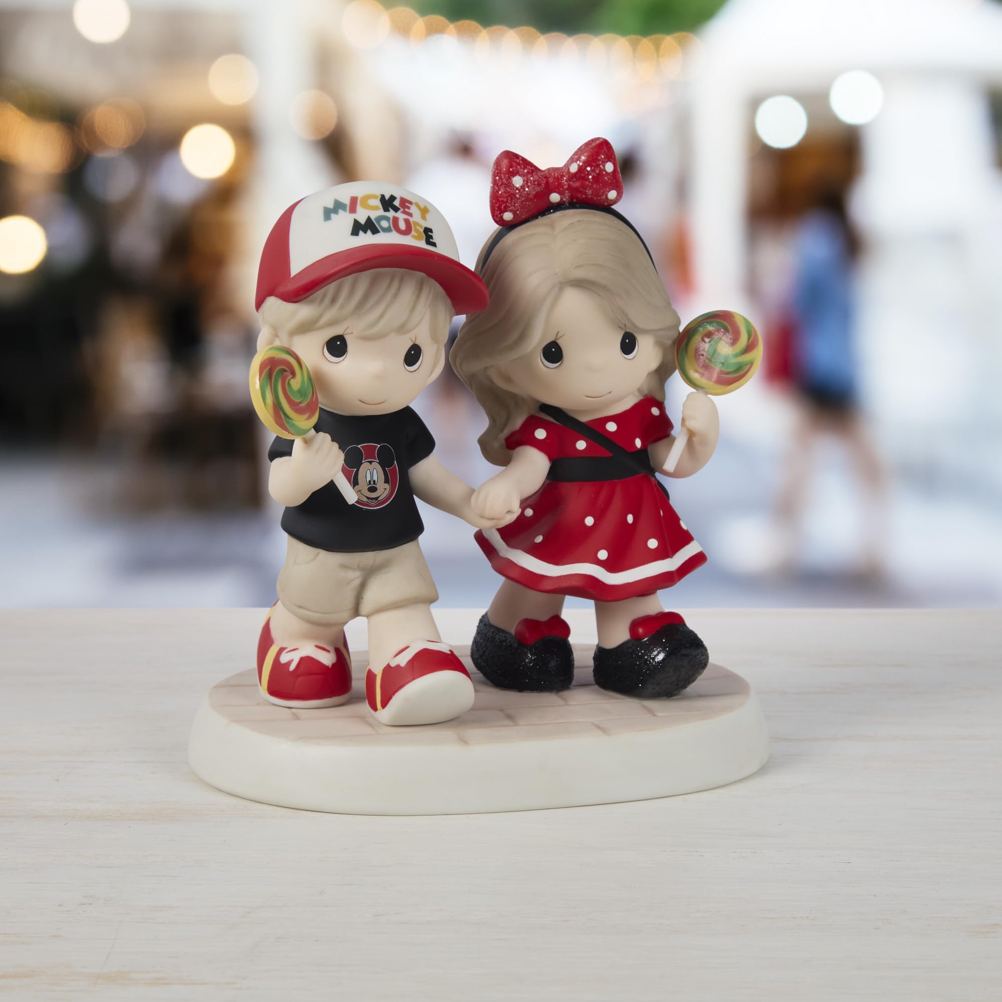 Precious Moments Disney フィギュア Amazon.com: Precious Moments Disney-Inspired Figurine - Every Day